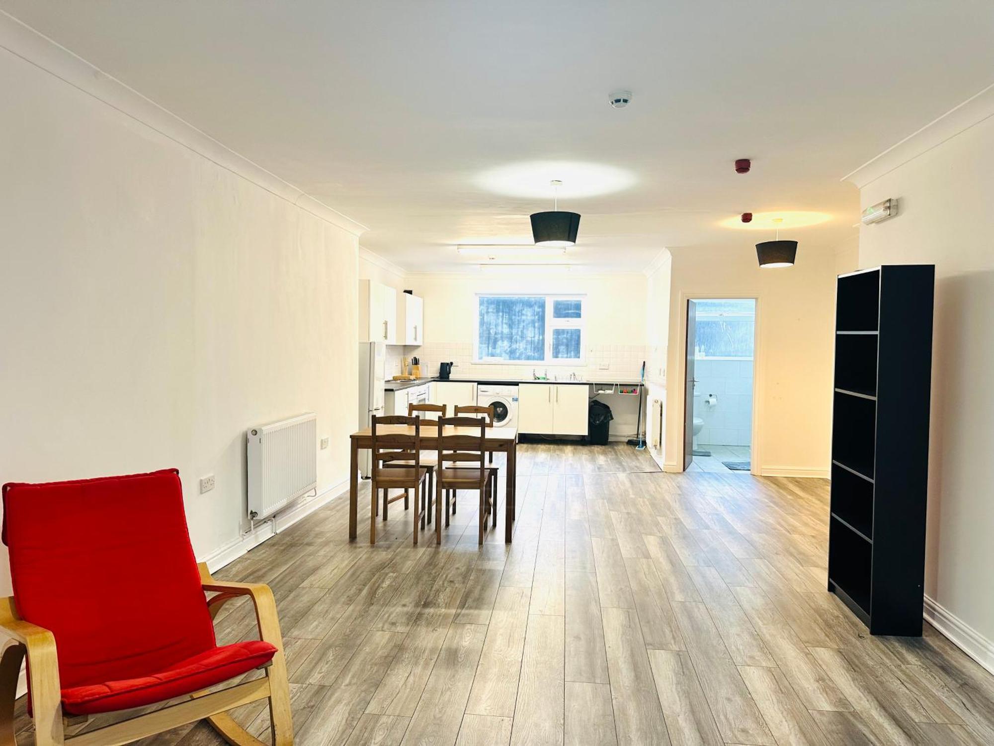 Spacious And Affordable City Center Two Beds Flat Swansea Eksteriør bilde